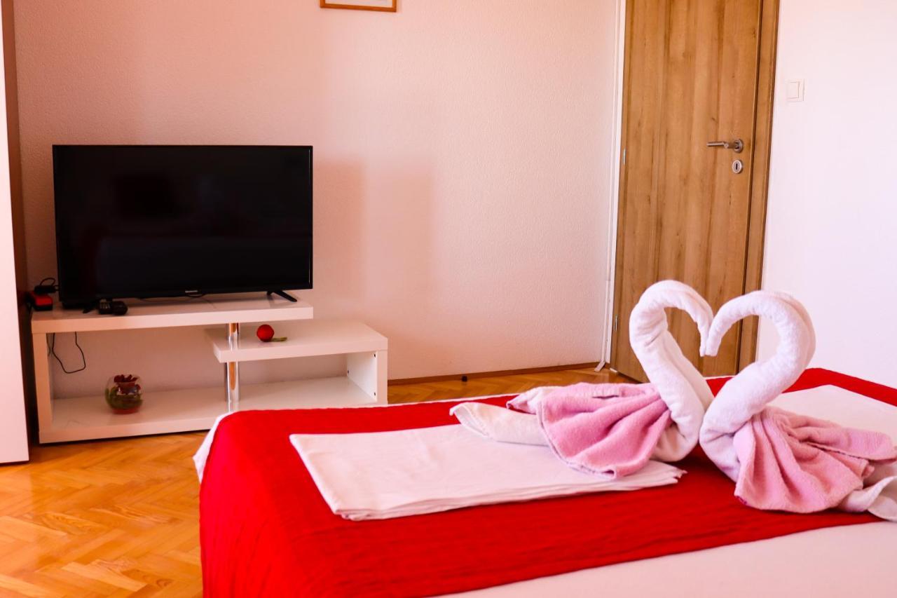 Villa Kovacevic トロギール エクステリア 写真